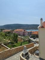 Apartman Vischetti - Ferienwohnung Cres