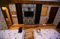 Quadruple Room with Private Bathroom