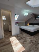 Camera Familiare con Bagno Privato