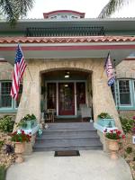 Ms. Maggie's South Country Inn - B&B