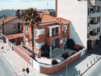 Green Coast Surf House - B&B Espinho