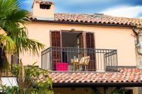 Holiday Home Kuca na Moru - B&B Kornić