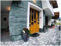 Ferienwohnungen Sandro Steiner - B&B Prägraten