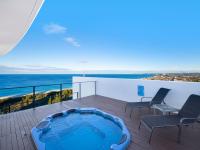 Private Rooftop Spa Penthouse apartment - Sierra Grand - CoastHM - B&B Gold Coast