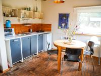 tuŻur domki nad potokiem - B&B Osie