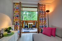 One-Bedroom Apartment - Annex