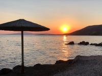 Seaside studio for 3 people - Alykes beach - B&B Dimíni