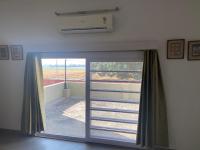 Mango Grove Farm - B&B Qādiān