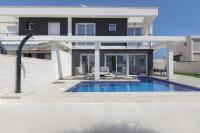 Casa Bos Dolpfin Wellness Luxury Entire Villa Pool & Jacuzzi Gran Alacant near Beach - Chambres d'hôtes Puertomarín