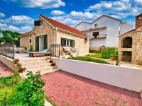 Beach House Calendula - Chambres d’hôtes Ražanac