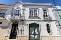 River Terrace Tavira - with 170 sqm private terrace - Chambres d’hôtes Tavira