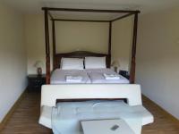 Chambre Quadruple avec Douche