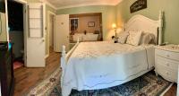 King Room with Garden View