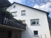 Ferienwohnung am Wald mit Garten & Hot-Tub & Alpakas - B&B Meschede