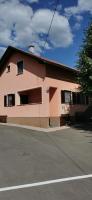 B&B Rakovica - APARTMAN DEDA - Bed and Breakfast Rakovica