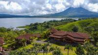 B&B El Fósforo - Pie in the Sky 3 Amazing Luxury Home with Lake and Volcano view - Bed and Breakfast El Fósforo