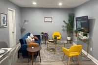 Reduced Priced! Apt by American Dream, Sleeps 6 - B&B