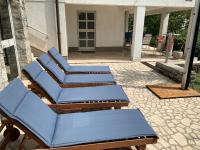 Deluxe Apartment Dora with a private parking, terrace and see view - B&B Fiume
