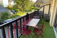Magnifique appartement vue mer à 50 m de la plage - Chambres d’hôtes Villers-sur-Mer