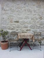 Villa Heritage - Ultimate Croatian Retreat with stunning views and pool - Bed and Breakfast Podgora