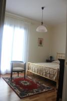 Doppelzimmer mit Balkon und Gemeinschaftsbad