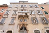 Mimi Carera Apartment & Room - Bed and Breakfast