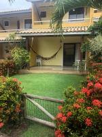 Guarajuba - BA - Confortável casa com 3 quartos, 2 suites - B&B Camaçari