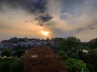 TicAna Apartments with all amenities lake view & terrace garden Ac Kitchen wifi - B&B
