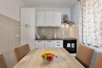 Apartments Valencic - Ferienwohnung Punat