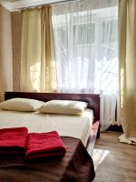 B&B Dnjepropetrovsk - 2-кімнатна квартира у центрі на Олександра Поля, шпиталь, 16лікарня - Bed and Breakfast Dnjepropetrovsk