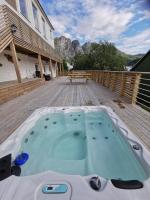 B&B Torsken - Waterfront Senja 2 - Bed and Breakfast Torsken