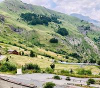 Superbe T2, deux minutes à pied des pistes - B&B
