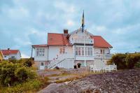 B&B Käringön - Fin lägenhet i vårt hus med uteplats på Käringön - Bed and Breakfast Käringön