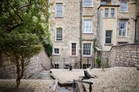 Wonderful Apartment in Bath with Garden - Sleeps 8 - Ferienwohnung