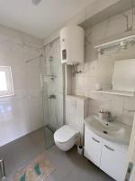 Apartamento con balcón