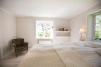 Standard Double Room with Shared Bathroom