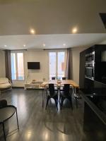2 Pièces La Tour - B&B