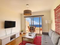 B&B Caniço - VeBella Ocean View by LovelyStay - Bed and Breakfast Caniço