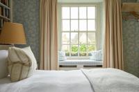 Double or Twin Room with Private Bathroom