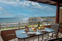 Boho Sea View Studio - B&B