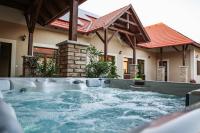 Muflon Apartman Jakuzzis Vendégház Mány - B&B