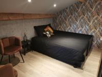 Quadruple Room with Private Bathroom