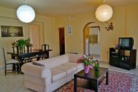 One-Bedroom Apartment with Garden View