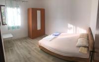 Apartment mit 2 Schlafzimmern und Terrasse