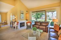 B&B Palm Desert - Sunny Palm Desert Pad with Patio and Pool Access! - Bed and Breakfast Palm Desert