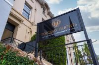Near beach, Torquay Heights Modern Apartments, pet friendly - Bed and Breakfast Torquay