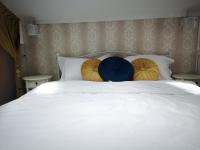 Ivy Boutique - B&B