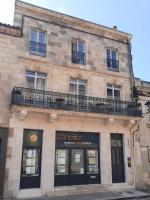 Les Gîtes du château - L Appartement du Roi - Magnifique Appartement face au château - Chambres d’hôtes