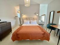 Chambre Lit King-Size avec Baignoire Spa