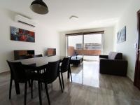 F12 Modern and Bright Apartment in Malta - B&B Msida
